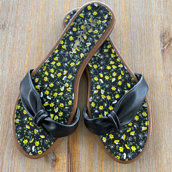 Kustom Women’s Sandals - Picture 5 of 5